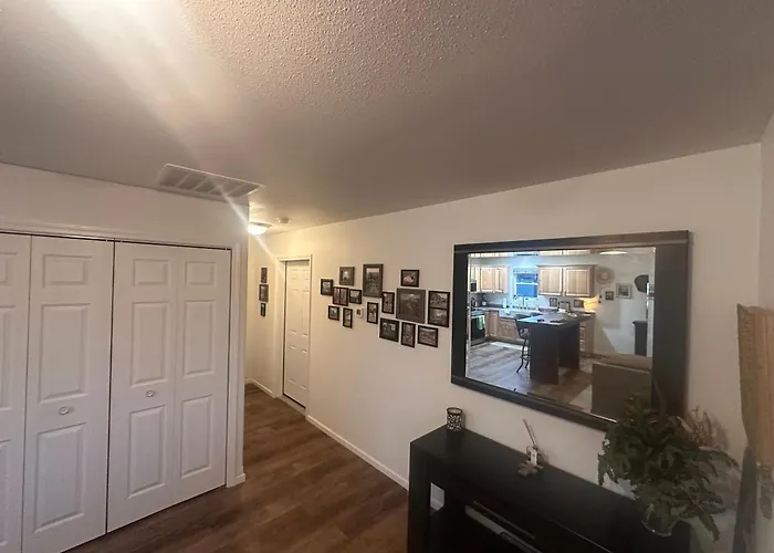 Pet-friendly Extended Welcome * Sheridan